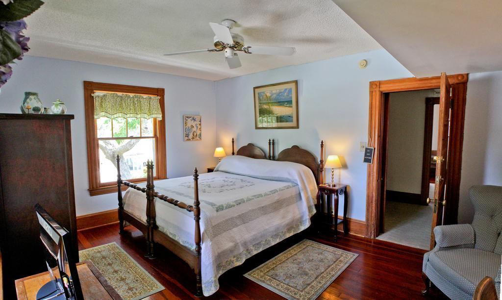 Night Swan Intracoastal Bed & Breakfast 뉴스머나비치 외부 사진