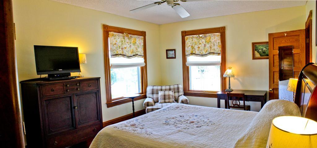 Night Swan Intracoastal Bed & Breakfast 뉴스머나비치 외부 사진