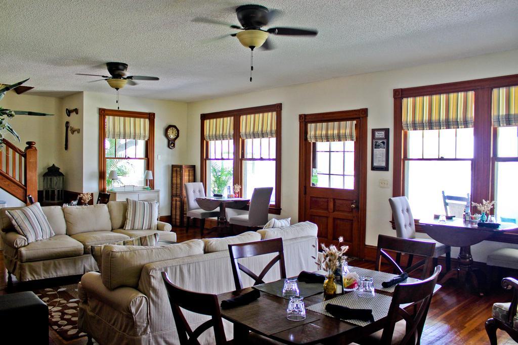 Night Swan Intracoastal Bed & Breakfast 뉴스머나비치 외부 사진