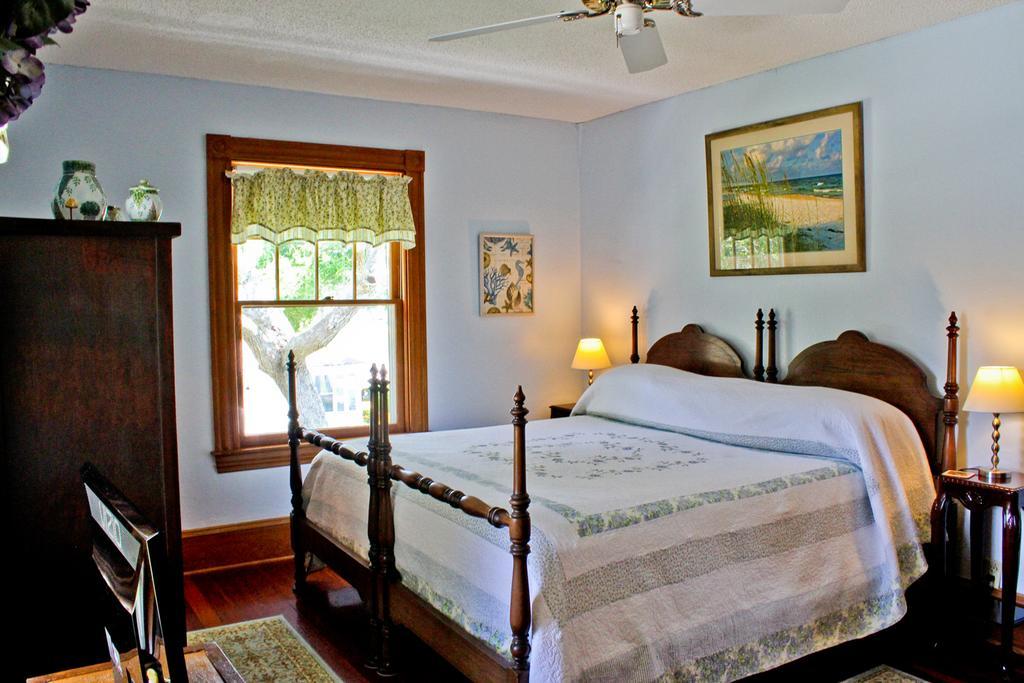 Night Swan Intracoastal Bed & Breakfast 뉴스머나비치 외부 사진
